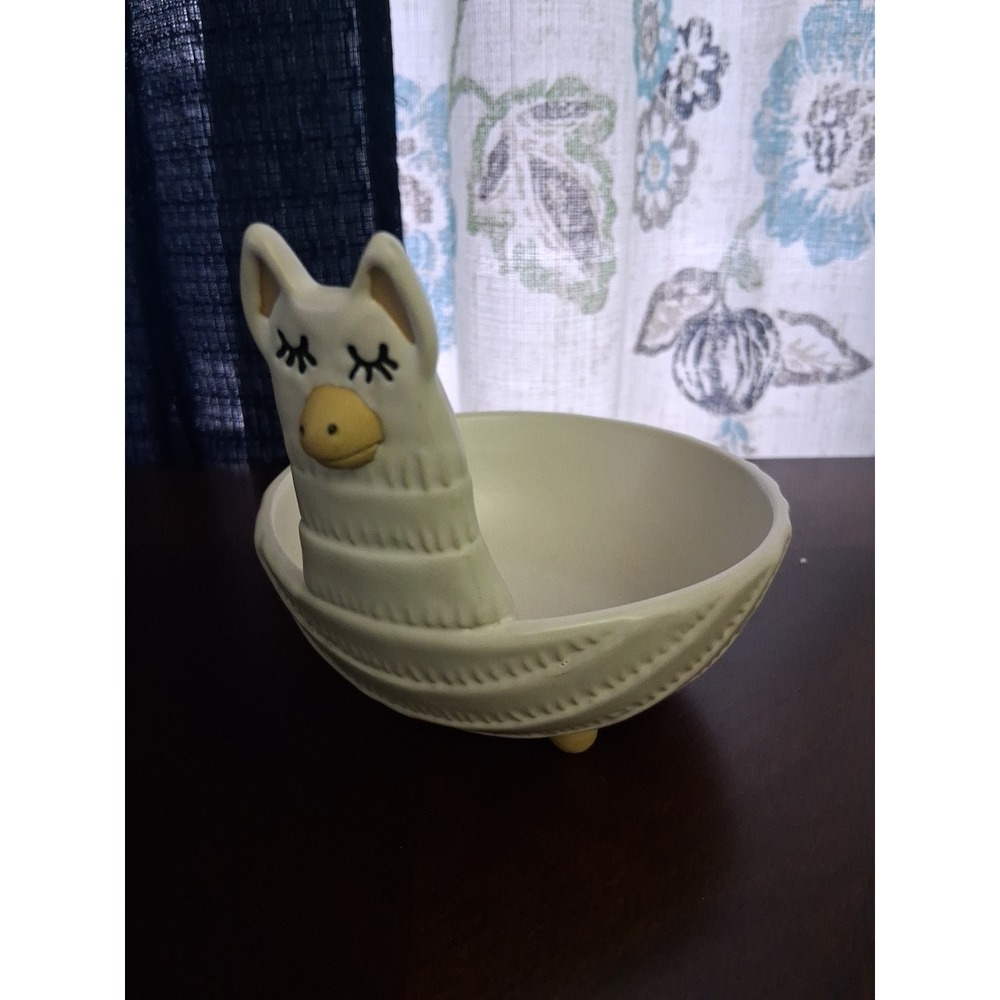 UD Home Lama Candy Dish